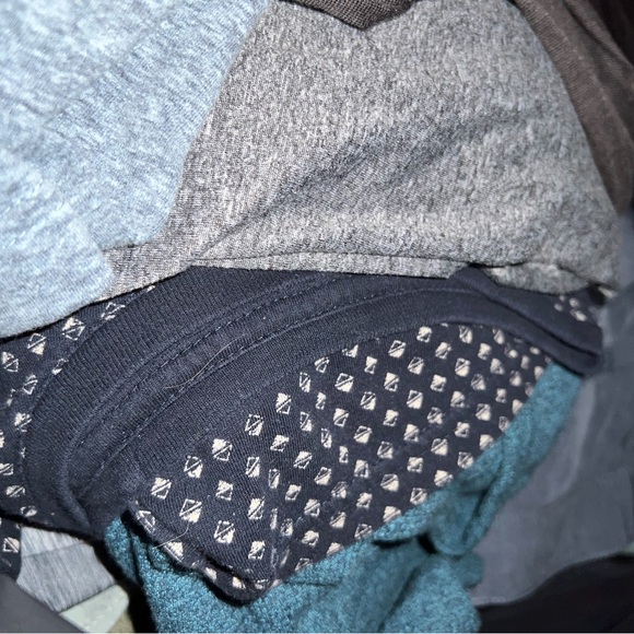 Multiple Mystery Boxes Resellers Boxes - Men’s, Womens, Kids 5lbs of Clothing - Picture 8 of 8